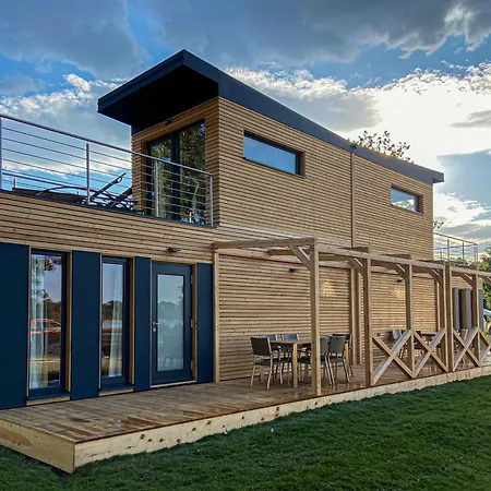 Haus Frau Elster * Falkenburg